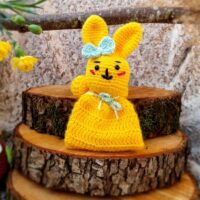 Gehäkelter Osterhase mit Geheimversteck – Handgemachte Osterdeko, Geschenkverpackung für Geld & Schokolade, süße Ostergeschenk-Idee, Gelb